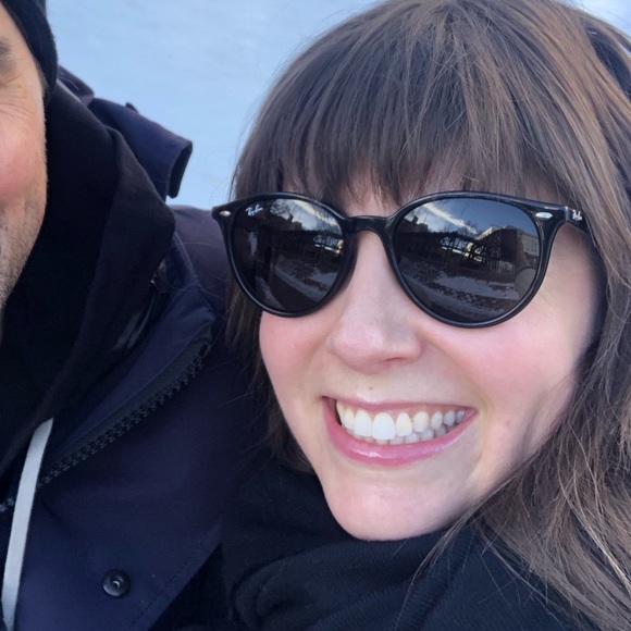 Meet your Posher, Kathryn - Picture 2 of 2